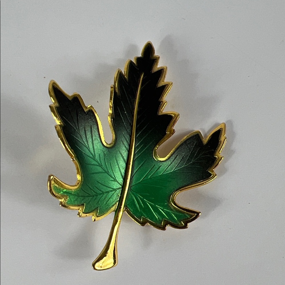 Vintage Green and Gold Leaf Brooch Unmarked 2.25"